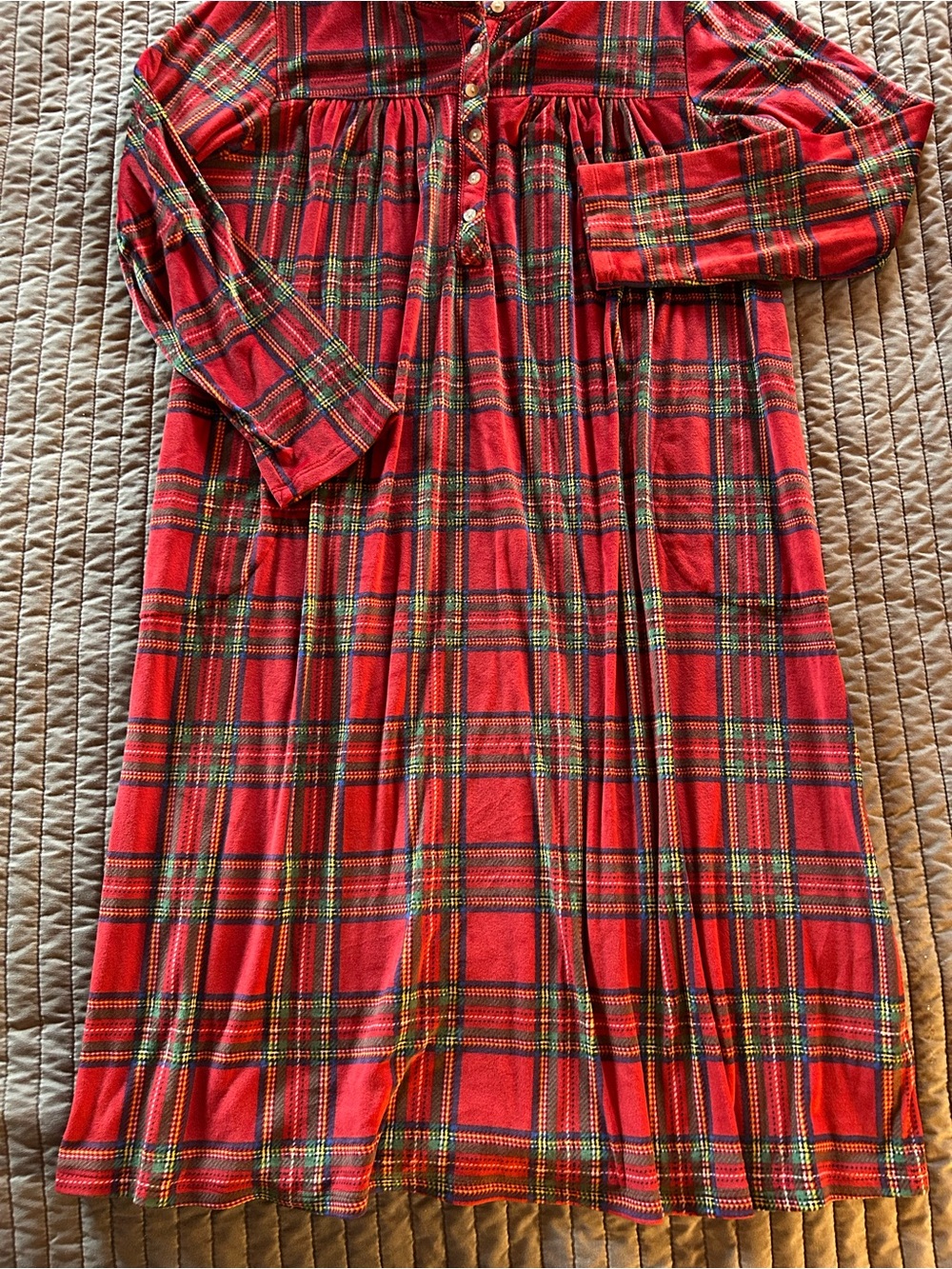 Aria Collection Red Plaid Nightgown